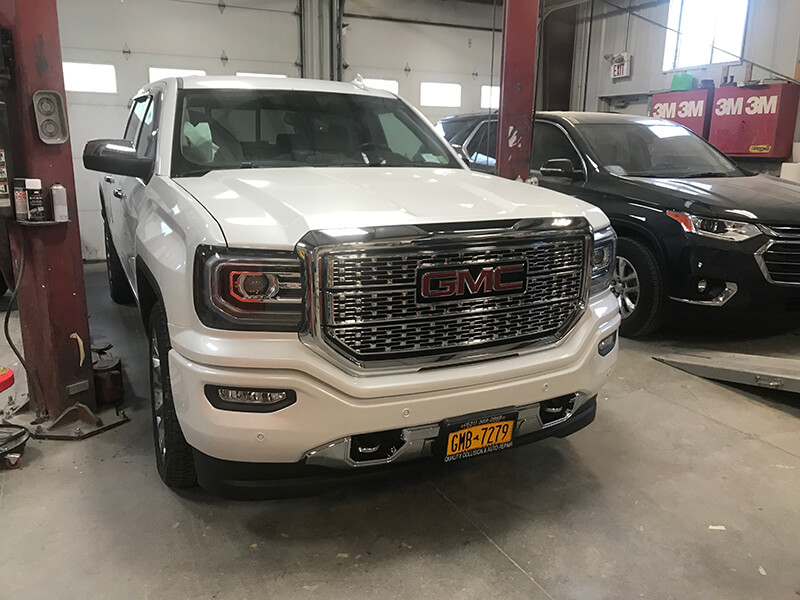 2017 GMC 1500 DENALI